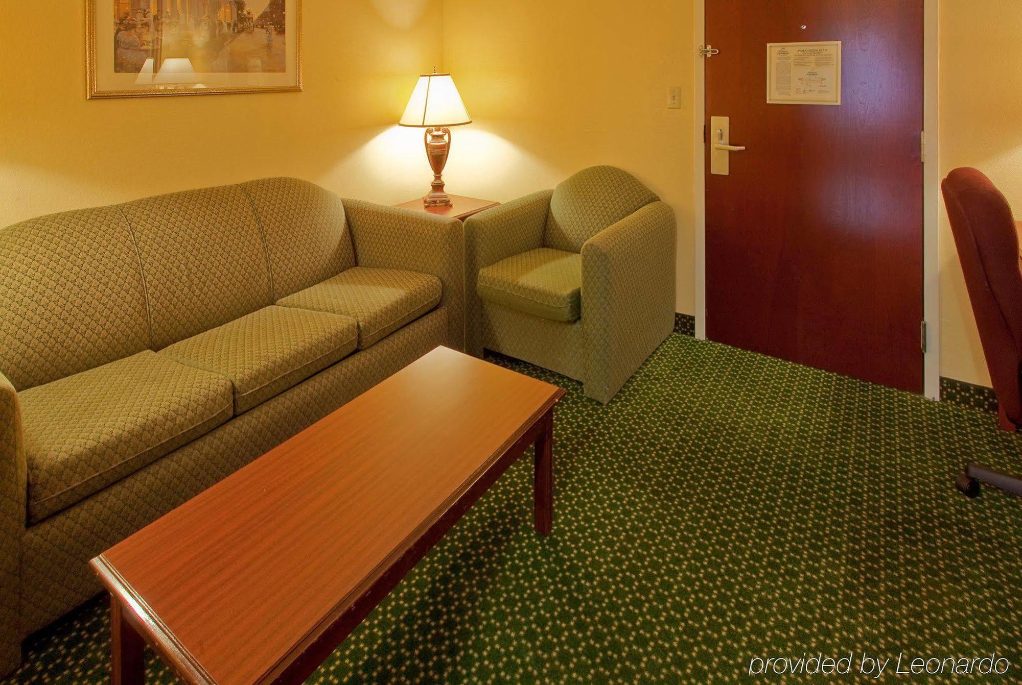 Four Points By Sheraton Dallas Arlington Entertainment District Habitación foto