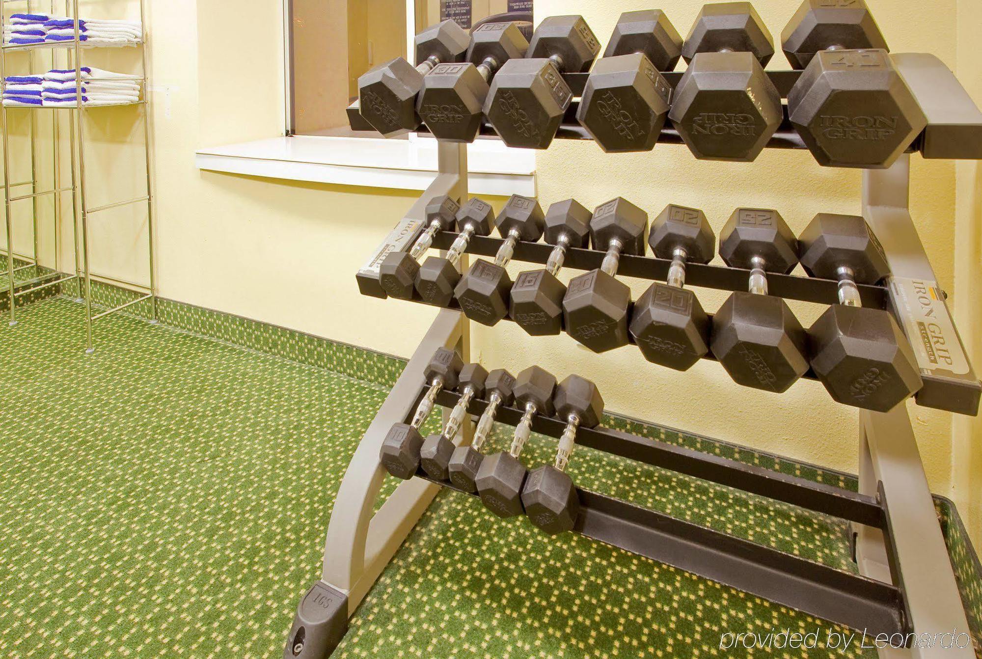 Four Points By Sheraton Dallas Arlington Entertainment District Facilidades foto