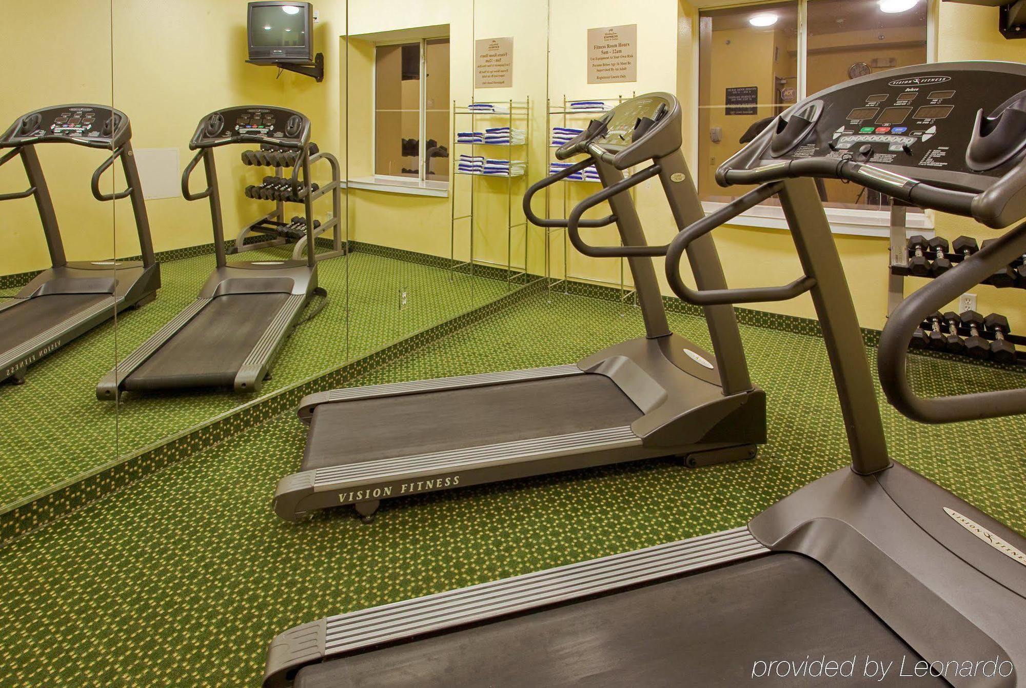 Four Points By Sheraton Dallas Arlington Entertainment District Facilidades foto